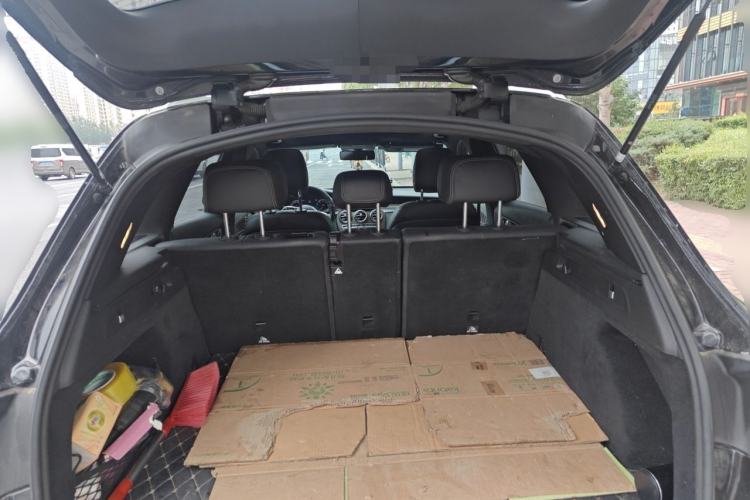 Used Mercedes-Benz GLC 2020 GLC 300 L 4MATIC Dynamic Edition Trunk