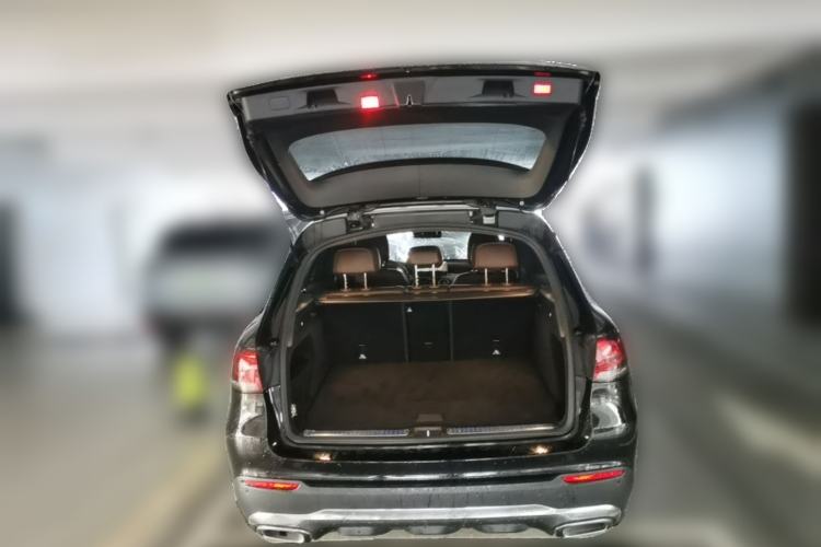 Used Mercedes-Benz GLC 2020 Facelift GLC 260 L 4MATIC Luxury Edition Trunk