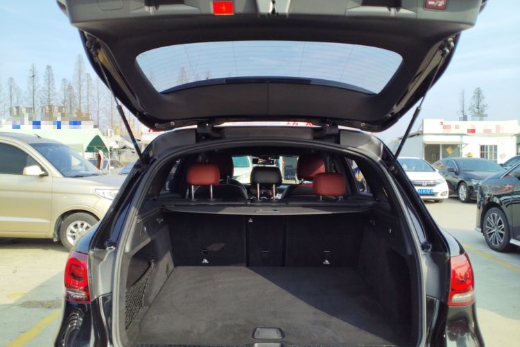 Used Mercedes-Benz GLC 2020 Facelifted GLC 260 L 4MATIC Dynamic Edition Trunk