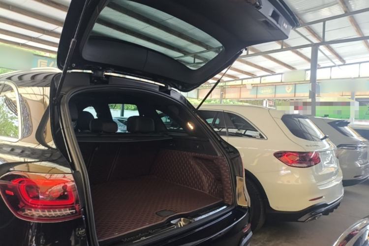 Used Mercedes-Benz GLC 2020 Facelifted GLC 300 L 4MATIC Luxury Edition Trunk