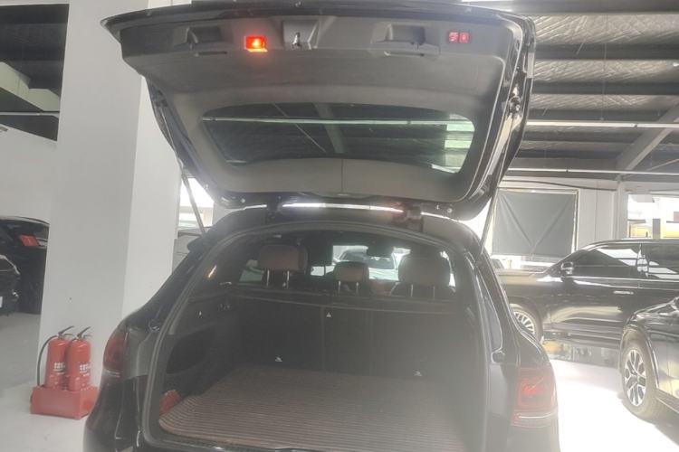 Used Mercedes-Benz GLC 2020 GLC 300 L 4MATIC Dynamic Edition Trunk