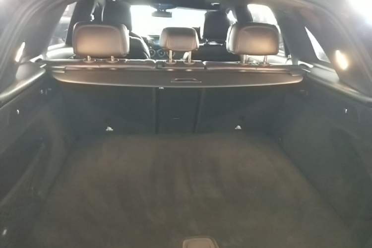 Used Mercedes-Benz GLC 2020 GLC 260 L 4MATIC Luxury Model Trunk
