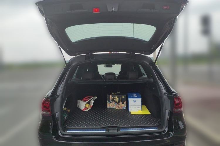 Used Mercedes-Benz GLC 2020 Facelifted GLC 260 L 4MATIC Dynamic Edition Trunk