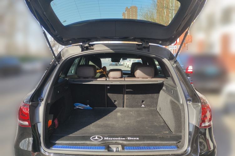 Used Mercedes-Benz GLC 2020 GLC 300 L 4MATIC Dynamic Edition Trunk