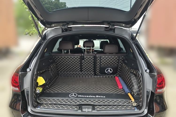 Used Mercedes-Benz GLC 2020 GLC 260 L 4MATIC Luxury Model Trunk