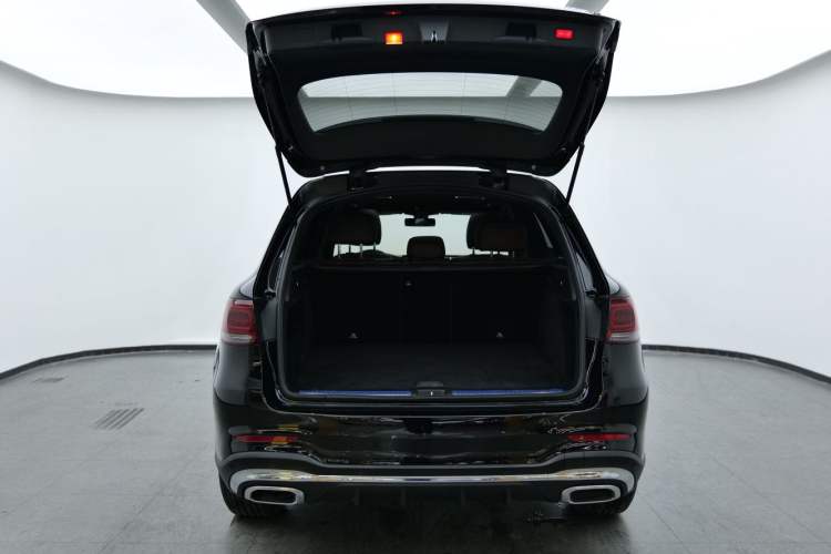 Used Mercedes-Benz GLC 2020 GLC 260 L 4MATIC Luxury Model Trunk
