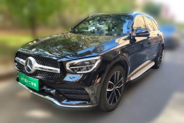 Ojetý Mercedes-Benz GLC 2020 GLC 300 L 4MATIC Dynamic Edition
