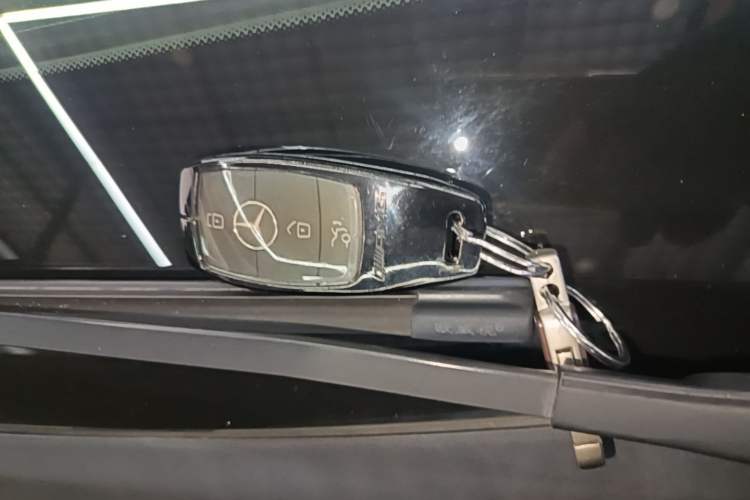 Used Mercedes-Benz GLC 2020 Facelifted GLC 260 L 4MATIC Dynamic Edition Vehicle Key