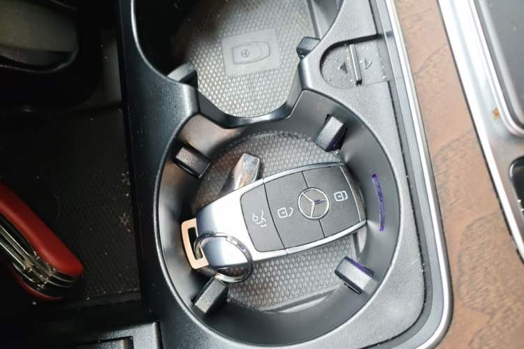 Used Mercedes-Benz GLC 2020 Facelift GLC 300 L 4MATIC Dynamic Edition Vehicle Key