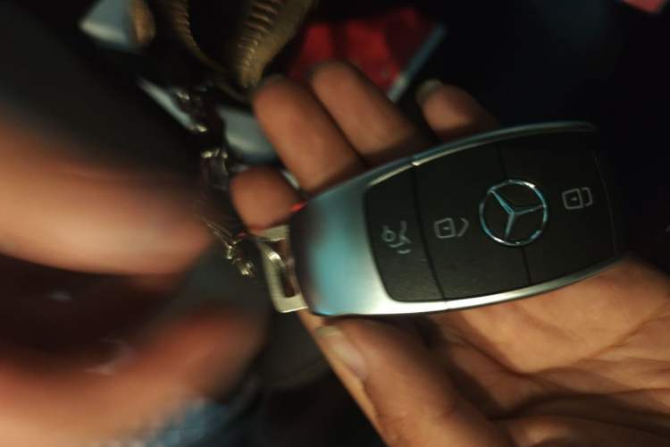 Used Mercedes-Benz GLC 2020 GLC 260 L 4MATIC Luxury Model Vehicle Key