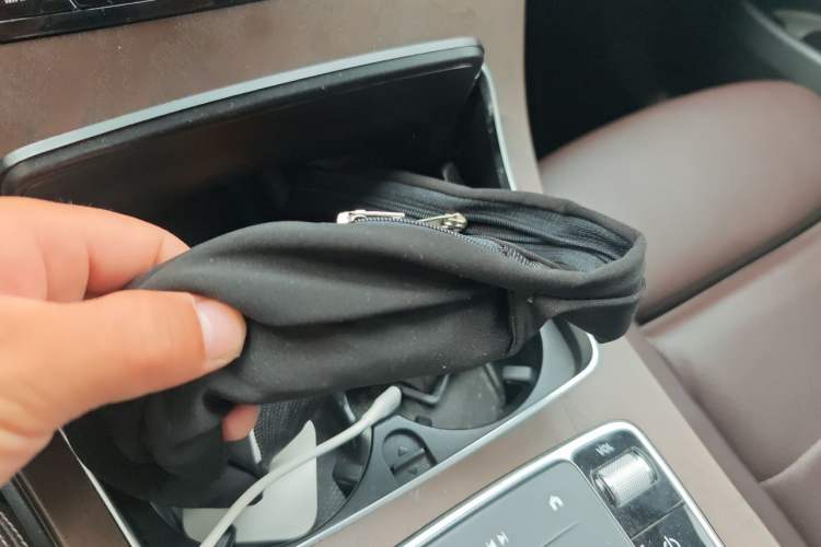 Used Mercedes-Benz GLC 2020 Facelift GLC 300 L 4MATIC Dynamic Edition Vehicle Key