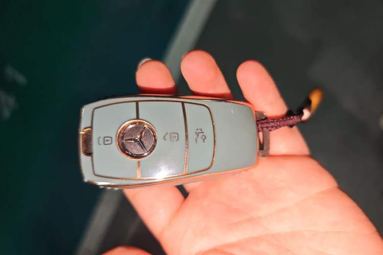 Used Mercedes-Benz GLC 2020 GLC 300 L 4MATIC Dynamic Edition Vehicle Key