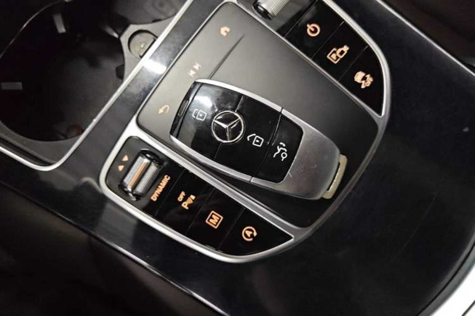 Used Mercedes-Benz GLC 2020 GLC 260 L 4MATIC Dynamic Model Vehicle Key