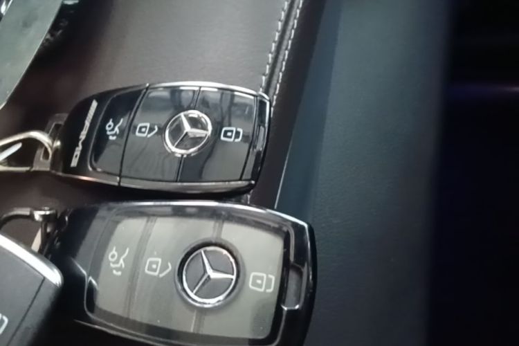 Used Mercedes-Benz GLC 2020 GLC 300 L 4MATIC Dynamic Edition Vehicle Key