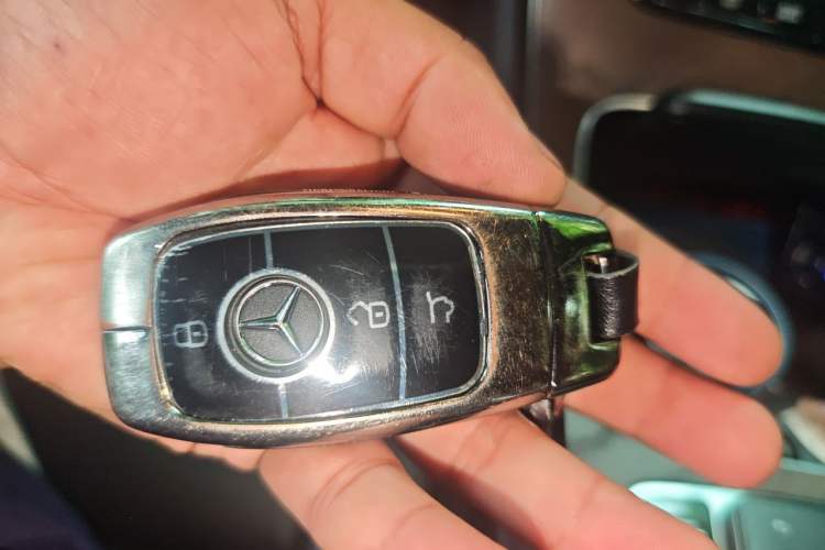 Used Mercedes-Benz GLC 2020 Facelift GLC 300 L 4MATIC Dynamic Edition Vehicle Key