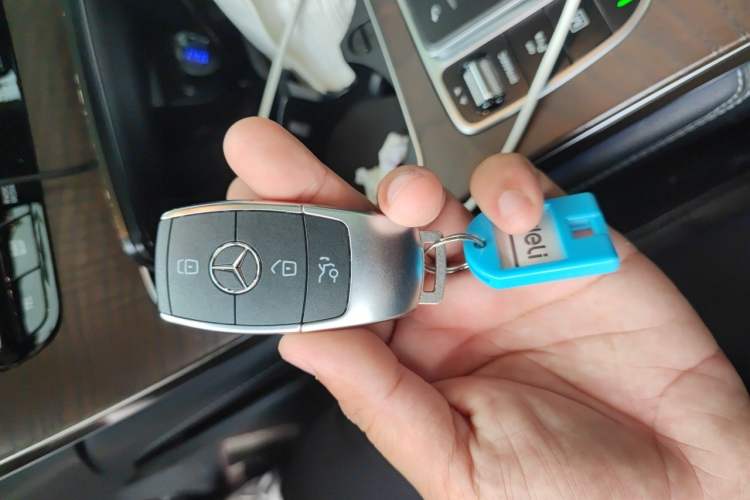 Used Mercedes-Benz GLC 2020 GLC 300 L 4MATIC Dynamic Edition Vehicle Key