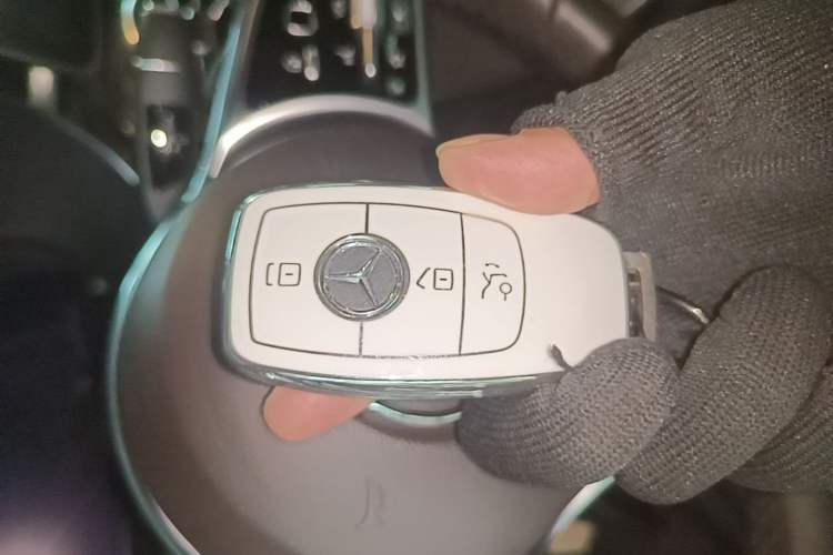 Used Mercedes-Benz GLC 2020 GLC 300 L 4MATIC Dynamic Edition Vehicle Key