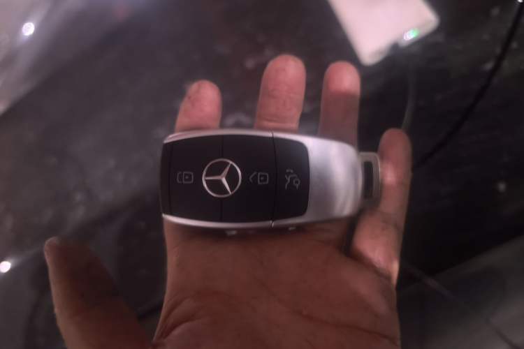 Used Mercedes-Benz GLC 2020 GLC 260 L 4MATIC Luxury Model Vehicle Key