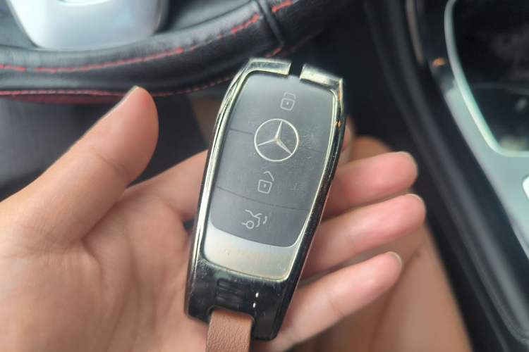 Used Mercedes-Benz GLC 2020 Facelifted GLC 260 L 4MATIC Dynamic Edition Vehicle Key