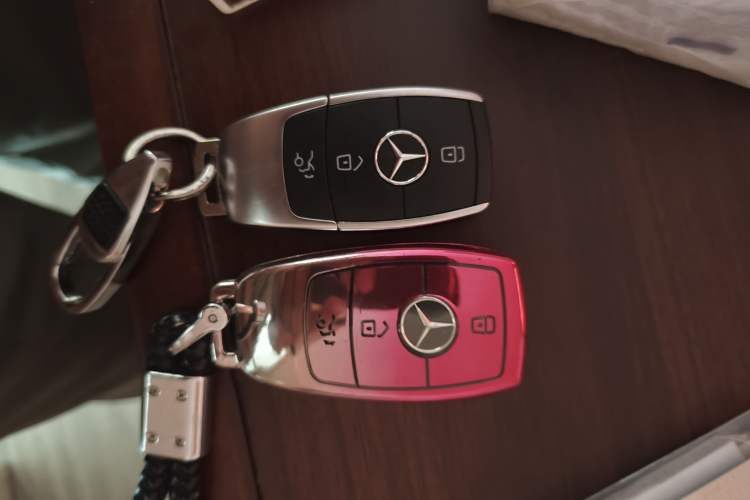 Used Mercedes-Benz GLC 2020 Facelifted GLC 260 L 4MATIC Dynamic Edition Vehicle Key
