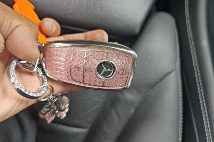 Used Mercedes-Benz GLC 2020 Facelifted GLC 260 L 4MATIC Dynamic Edition Vehicle Key