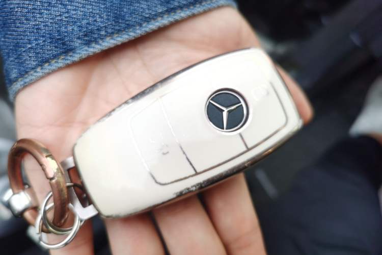 Used Mercedes-Benz GLC 2020 Facelifted GLC 260 L 4MATIC Dynamic Edition Vehicle Key