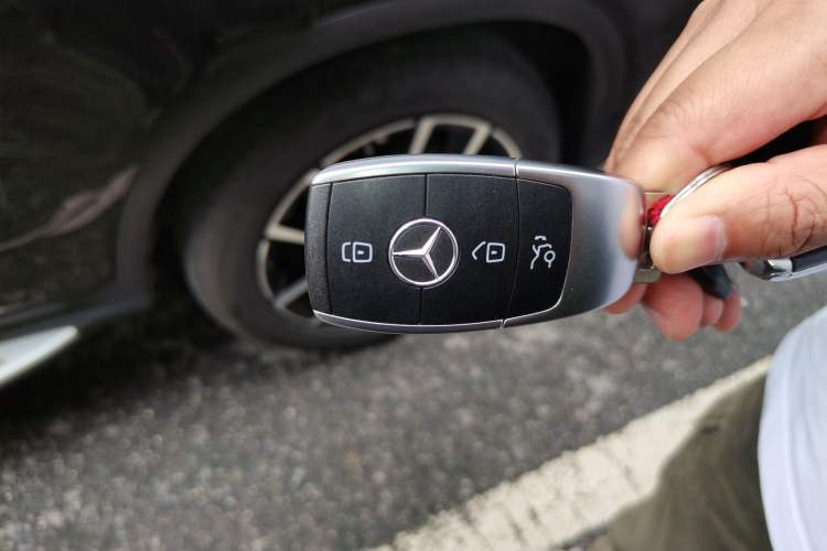 Used Mercedes-Benz GLC 2020 Facelift GLC 300 L 4MATIC Dynamic Edition Vehicle Key