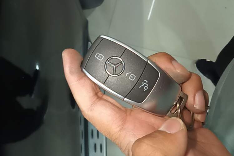 Used Mercedes-Benz GLC 2020 GLC 300 L 4MATIC Dynamic Edition Vehicle Key