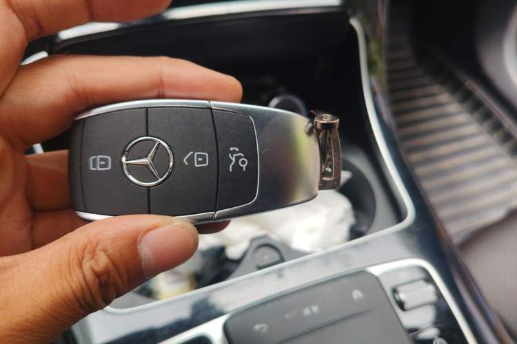 Used Mercedes-Benz GLC 2020 Facelifted GLC 260 L 4MATIC Dynamic Edition Vehicle Key