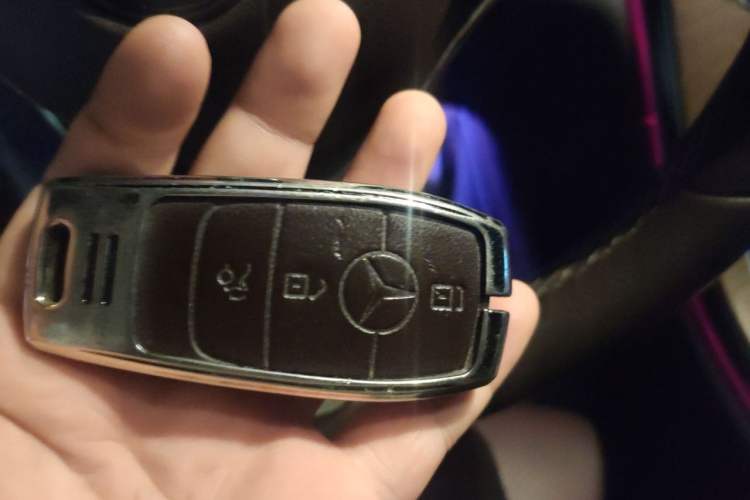 Used Mercedes-Benz GLC 2020 Facelift GLC 300 L 4MATIC Dynamic Edition Vehicle Key