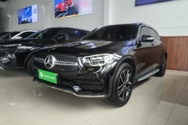 Ojetý Mercedes-Benz GLC 2020 Facelift GLC 300 L 4MATIC Dynamic Edition