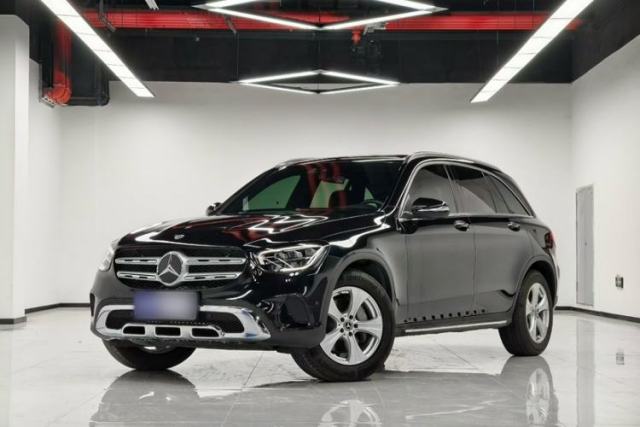 Ojetý Mercedes-Benz GLC 2020 Facelifted GLC 260 L 4MATIC Dynamic Edition