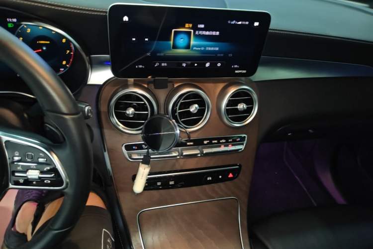 Used Mercedes-Benz GLC 2020 GLC 260 L 4MATIC Luxury Model Audio And AC Panel