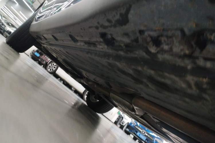 Used Mercedes-Benz GLC 2020 GLC 260 L 4MATIC Luxury Model Chassis Front Right