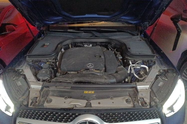 Used Mercedes-Benz GLC 2020 GLC 300 L 4MATIC Dynamic Edition Engine Bay