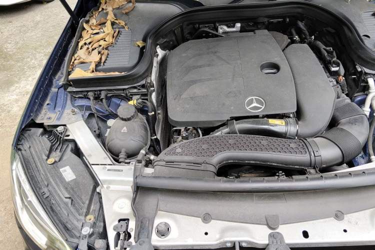 Used Mercedes-Benz GLC 2020 GLC 260 L 4MATIC Dynamic Model Engine Bay Right