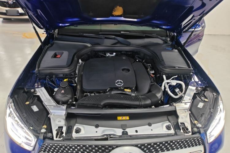 Used Mercedes-Benz GLC 2020 GLC 260 L 4MATIC Luxury Model Engine Bay