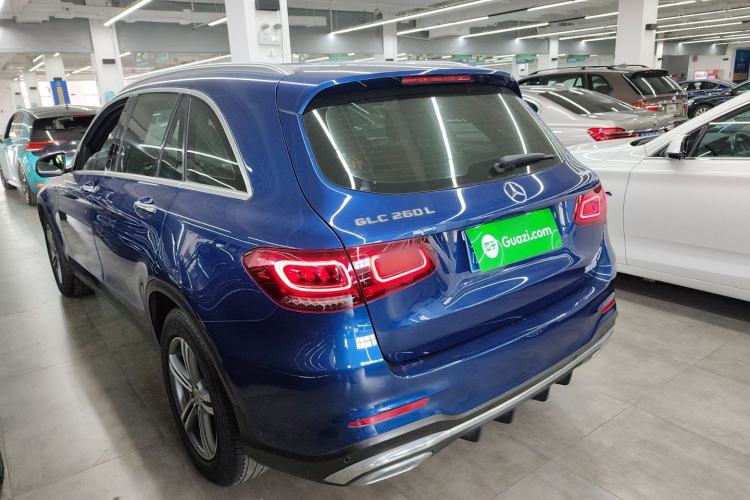 Used Mercedes-Benz GLC 2020 GLC 260 L 4MATIC Luxury Model Exterior 2