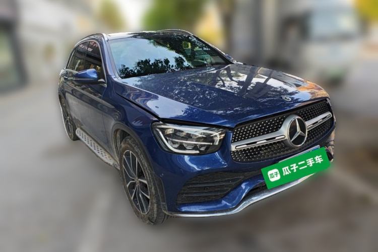 Used Mercedes-Benz GLC 2020 Facelift GLC 260 L 4MATIC Luxury Edition Front Right 45 Deg