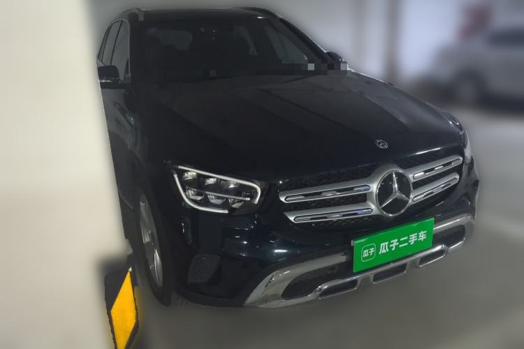 Used Mercedes-Benz GLC 2020 GLC 260 L 4MATIC Dynamic Model Front Right 45 Deg