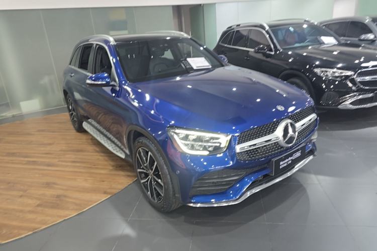Used Mercedes-Benz GLC 2020 Facelift GLC 300 L 4MATIC Dynamic Edition Front Right 45 Deg