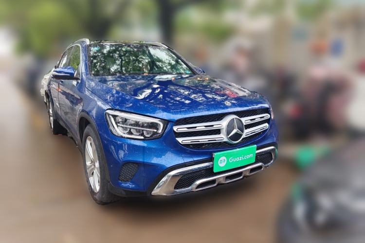 Used Mercedes-Benz GLC 2020 Facelifted GLC 260 L 4MATIC Dynamic Edition Front Right 45 Deg
