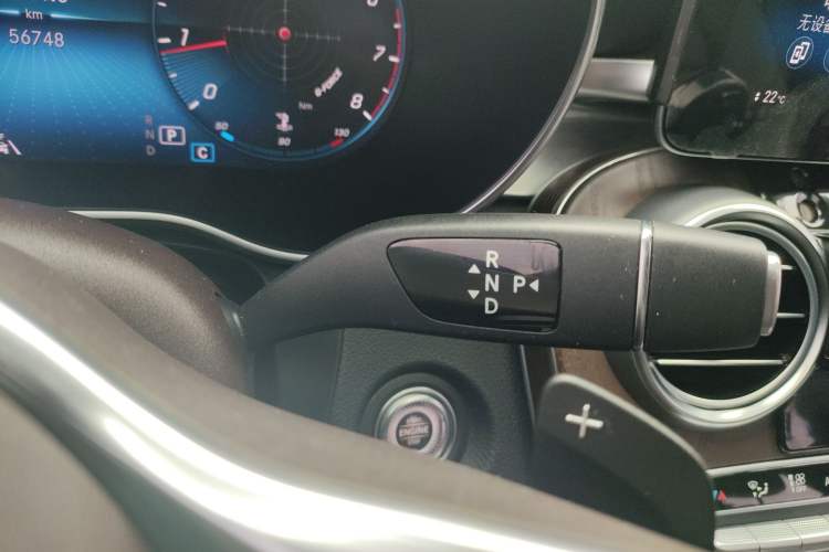 Used Mercedes-Benz GLC 2020 Facelift GLC 300 L 4MATIC Dynamic Edition Gear Lever