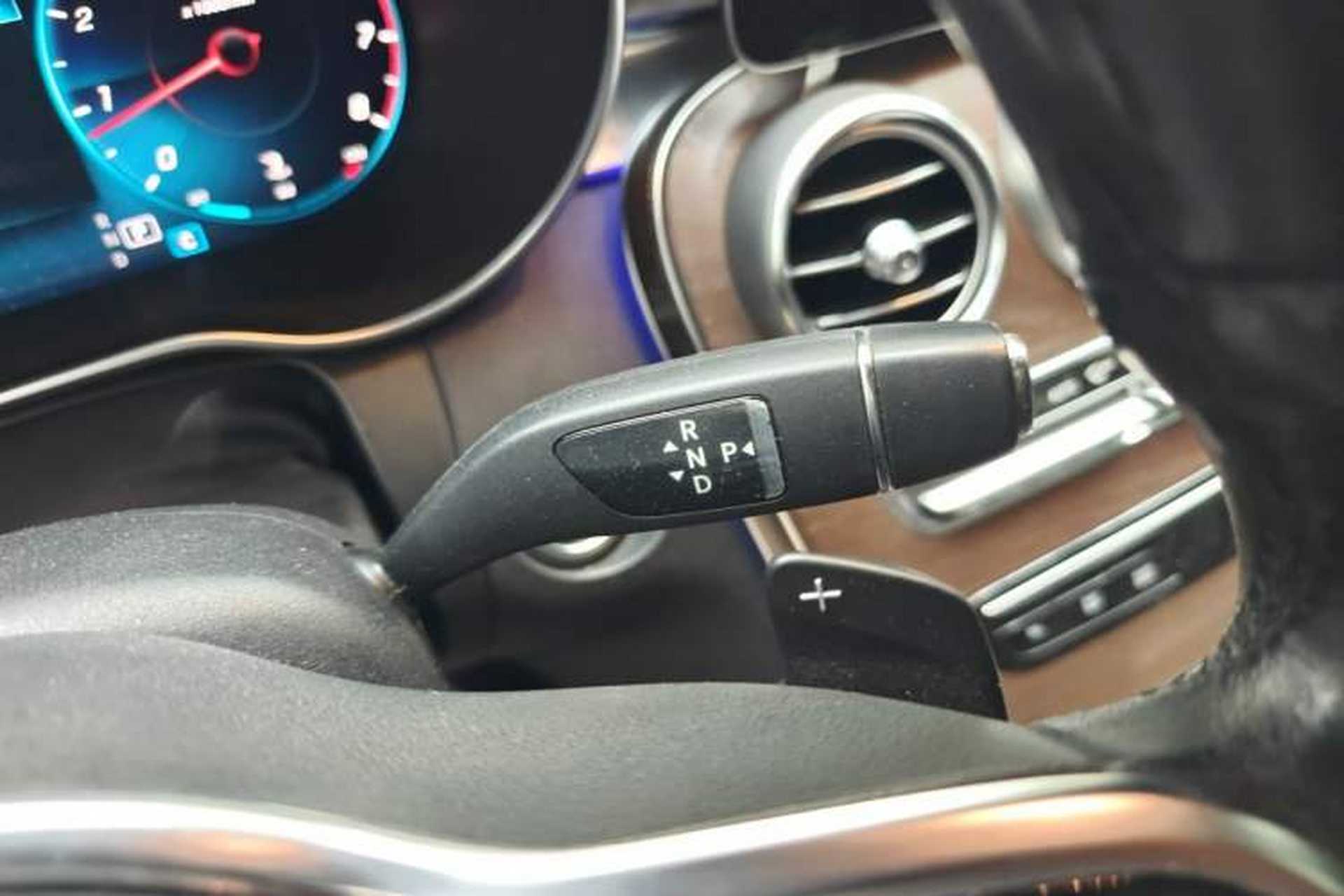Used Mercedes-Benz GLC 2020 GLC 260 L 4MATIC Luxury Model Gear Lever