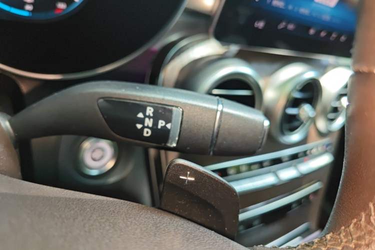 Used Mercedes-Benz GLC 2020 Facelift GLC 300 L 4MATIC Dynamic Edition Gear Lever