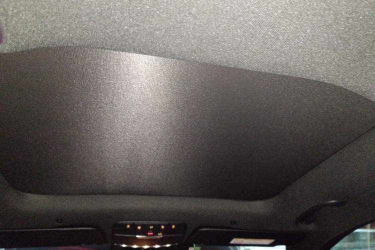Used Mercedes-Benz GLC 2020 GLC 300 L 4MATIC Dynamic Edition Headliner