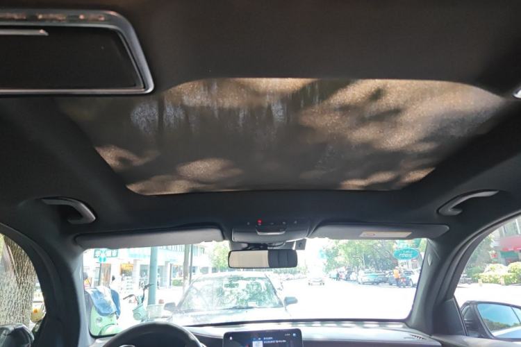 Used Mercedes-Benz GLC 2020 Facelift GLC 300 L 4MATIC Dynamic Edition Headliner