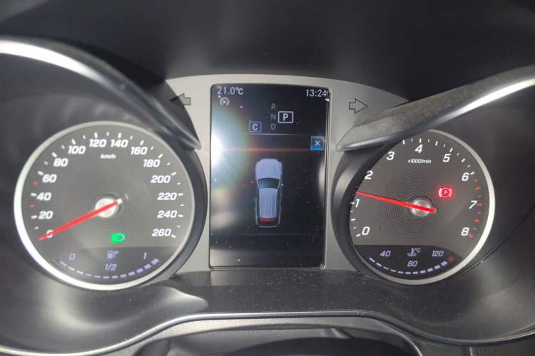 Used Mercedes-Benz GLC 2020 GLC 260 L 4MATIC Dynamic Model Instrument Cluster