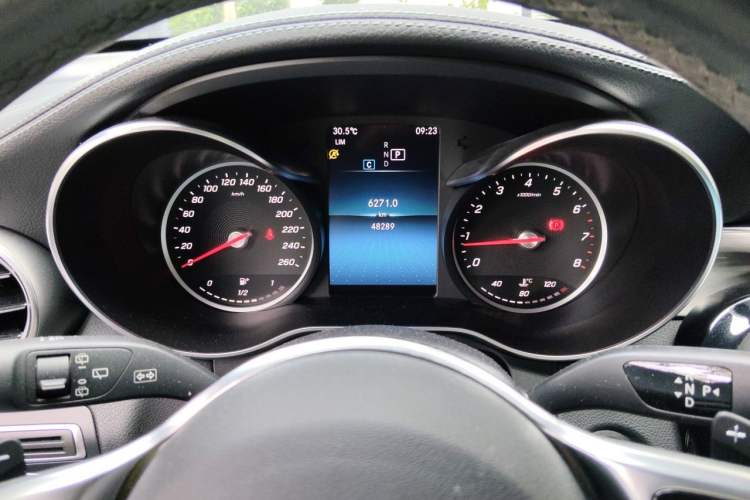 Used Mercedes-Benz GLC 2020 GLC 260 L 4MATIC Dynamic Model Instrument Cluster