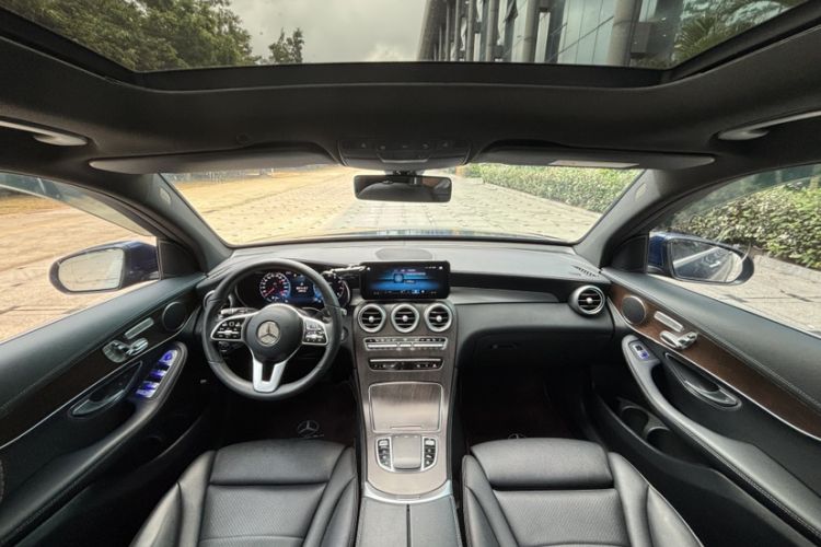 Used Mercedes-Benz GLC 2020 Facelifted GLC 260 L 4MATIC Dynamic Edition Interior 5
